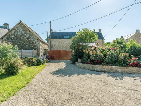 cour_maison_carnac
